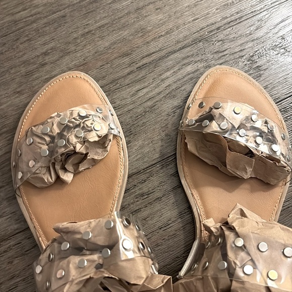 NEW [Sun + Stone] Easten Comfort Insole Clear Studded Flat Sandals Women’s Sz 10 - Picture 7 of 10